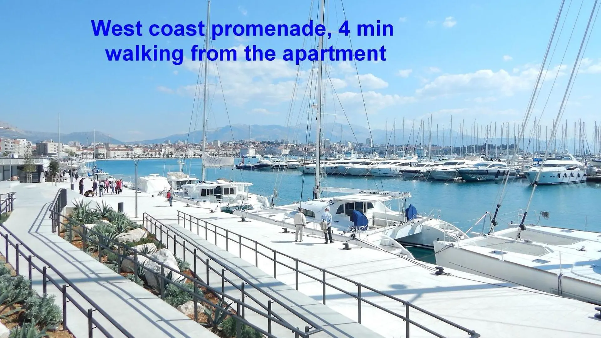 Beachfront Apartment Drazen, With Garden And Parking Split